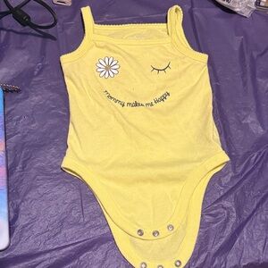 Garanimals ☀️ 🌼❤️Yellow Bodysuit with Daisy and Text ‘’Mommy makes me Happy’